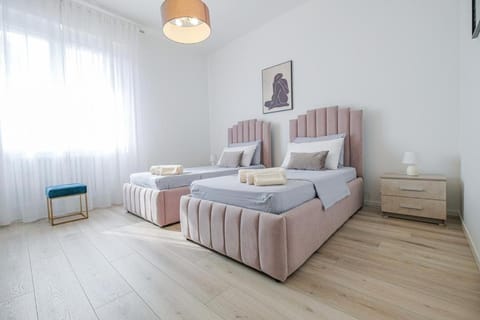 SBS Room Rental Bed and Breakfast in Bergamo