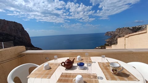Natural landscape, Balcony/Terrace, Mountain view, Sea view