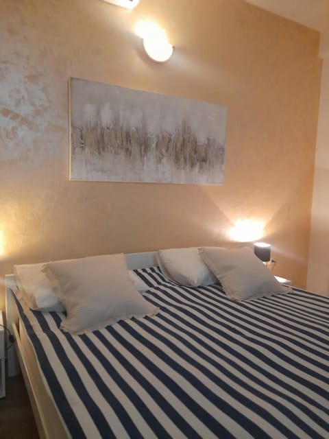 Beach pearl 1 Apartment in Split-Dalmatia County