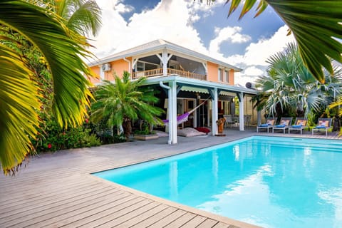 Property building, Pool view, Swimming pool