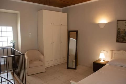 Κέντρο Μικρή καλαίσθητη μεζονέτα Apartment in Heraklion