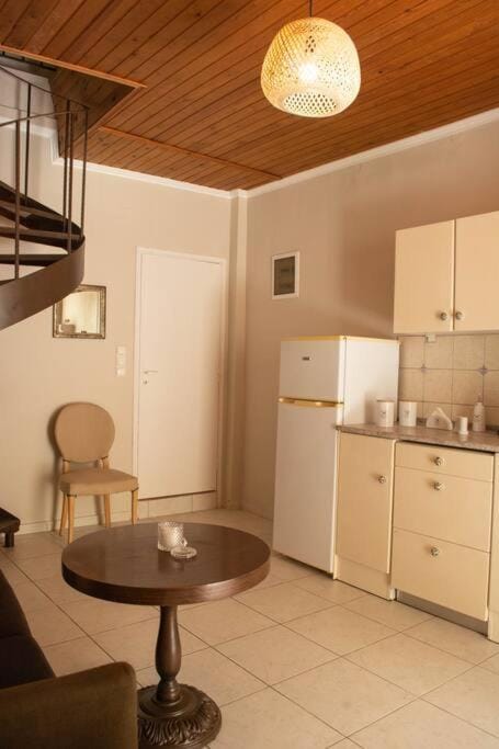 Κέντρο Μικρή καλαίσθητη μεζονέτα Apartment in Heraklion