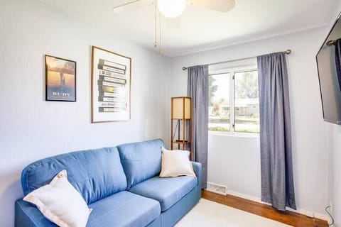 Perfect Notre Dame Weekend Home, 0.8 Miles to ND! House in Mishawaka