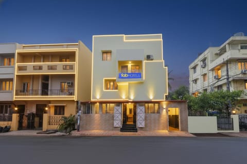 Property building, Facade/entrance