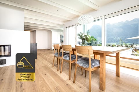 Dining area, Logo/Certificate/Sign, Certificate/Award