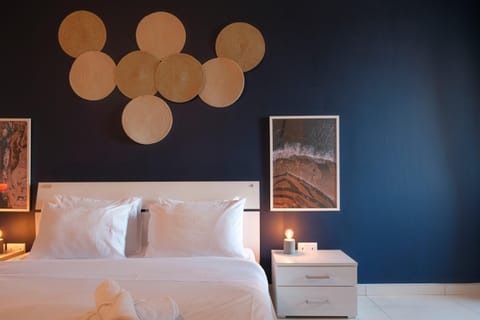 Bed, Decorative detail, Bedroom, internet, internet