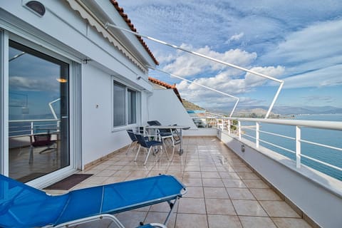 Day, Natural landscape, View (from property/room), Balcony/Terrace, Sea view