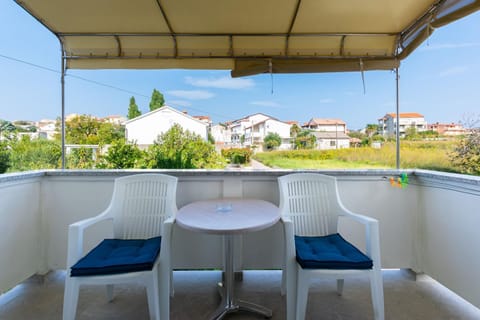Balcony/Terrace, Landmark view
