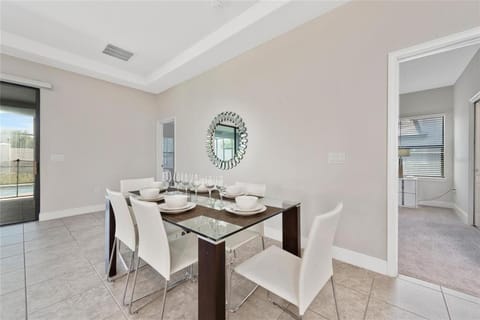 222MCV - Balmoral Resort House in Haines City