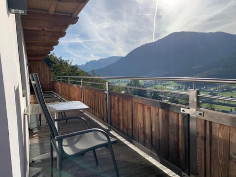 Day, Natural landscape, View (from property/room), Balcony/Terrace, Mountain view
