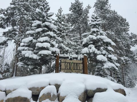 Seasons 1892 by SummitCove Lodging House in Keystone