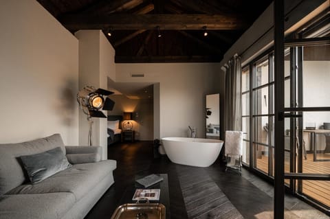 Living room, Seating area, Bath