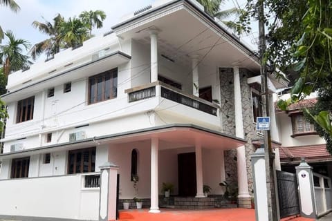 Property building, Balcony/Terrace