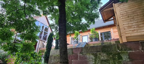 Property building, Day, Garden