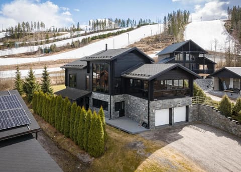 Property building, Natural landscape, Mountain view