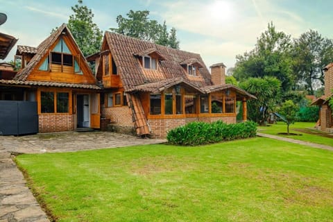 Cabaña privada l Valle de Bravo l Ubicación ideal House in Valle de Bravo