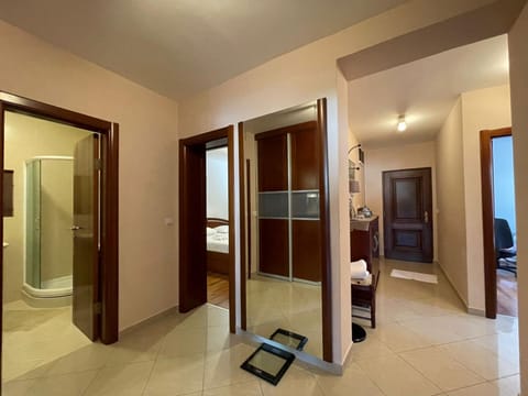 Family three bedroom Apartment Mimoza 2 Apartment in Budva