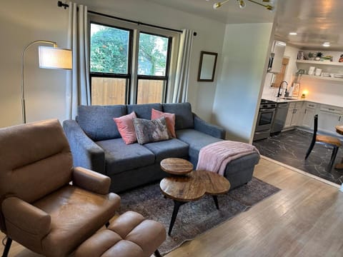 Campus Cottage Kng Bed! Walk To Uco And Downtown House in Edmond