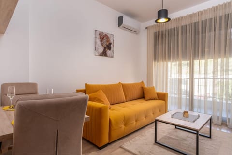 Balcony/Terrace, Living room, Seating area