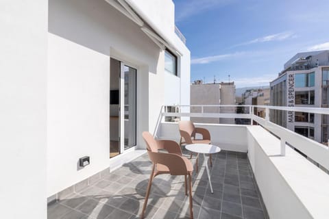View (from property/room), Balcony/Terrace