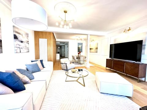 LUXURY FLAT ROX Apartment in Centro