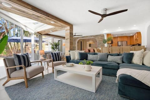 The Coastal Duo Escape House in Riviera Beach