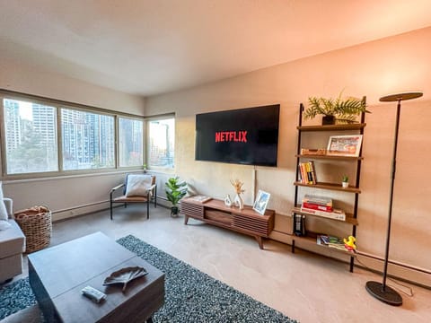 Communal lounge/ TV room, TV and multimedia, Living room, Seating area