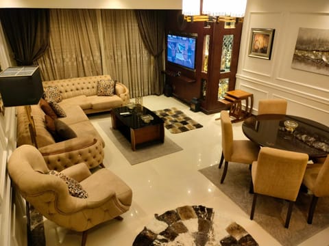 Communal lounge/ TV room, Seating area