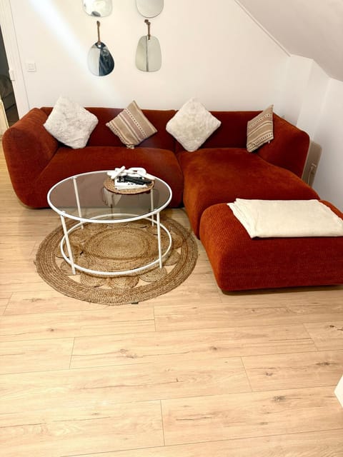 Le Bora Cosy House - Calme & Lumineux - Proche Métro Apartment in Créteil