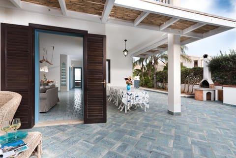 Property building, Patio
