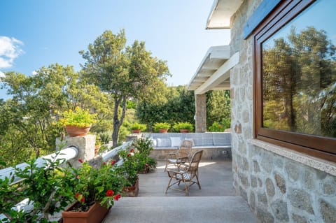 Patio, Balcony/Terrace, Garden view