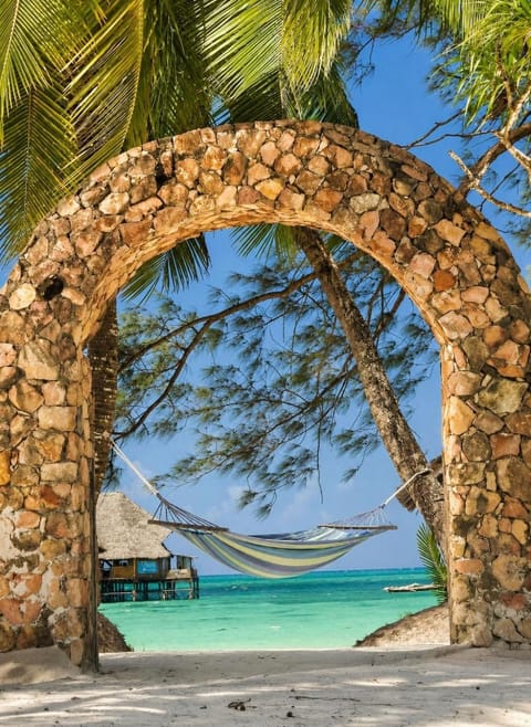 Property building, Beach