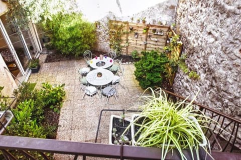 Patio, Spring, Day, Garden, Balcony/Terrace, Garden view