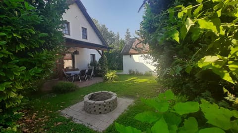 Property building, Garden view