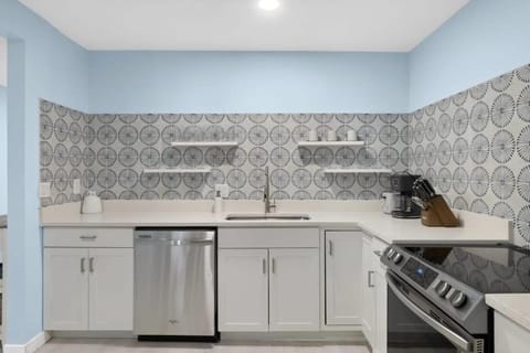 Stunning Newly Renovated River District Residence House in Fort Myers