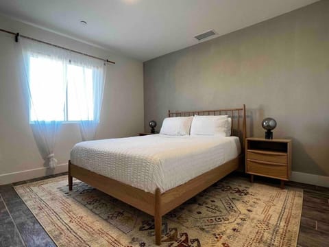 Modern Home with Hot Tub + Open Desert Views + Hammocks + Fire Pit + Game Room House in Joshua Tree