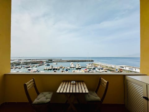 View (from property/room), Balcony/Terrace, Sea view