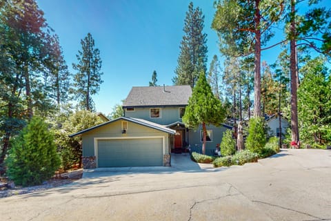 Wishing Well Cabin Cabin in Bass Lake