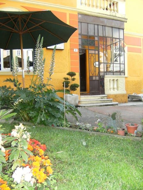 Liberty Bed & Breakfast Bed and Breakfast in Verona