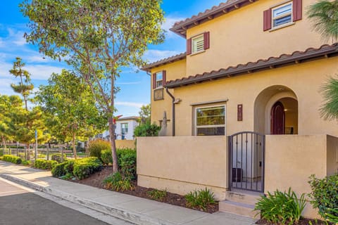 Leucadia Stonesteps Retreat House in Leucadia
