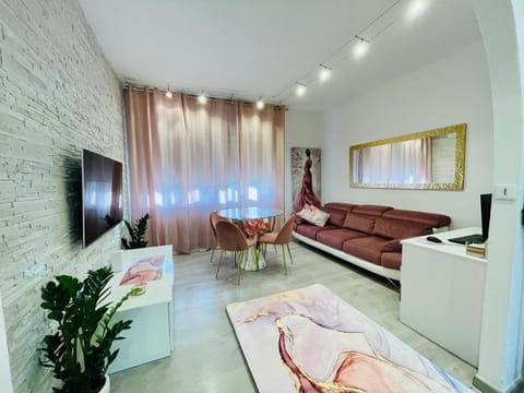 Lady Hana Apartment in Venice