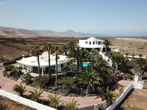 Property building, Bird's eye view