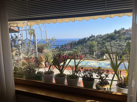 Spring, Day, Natural landscape, View (from property/room), Balcony/Terrace, Garden view, Mountain view, Sea view