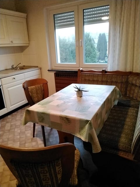 Ferien und Monteur Wohnung Bildchenstrasse Apartment in Saarbrücken