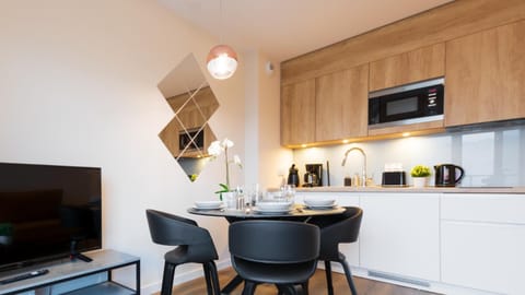 Activities, TV and multimedia, Kitchen or kitchenette, Dining area, dishwasher