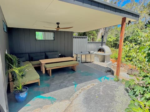 Patio, Garden, Dining area, Garden view