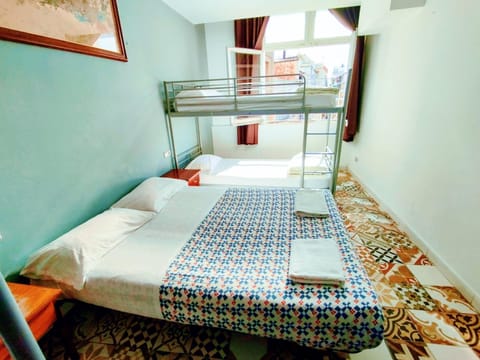 Alberg Sants Bcn Hostel in Barcelona