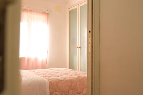 Grace's home in the city center Apartment in Naples