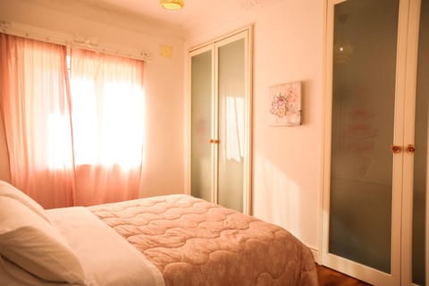 Grace's home in the city center Apartment in Naples