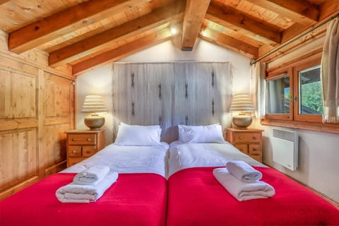 Amethyste - 2 Bedrooms & Free Parking - By Cozee Rentals Apartment in Les Houches